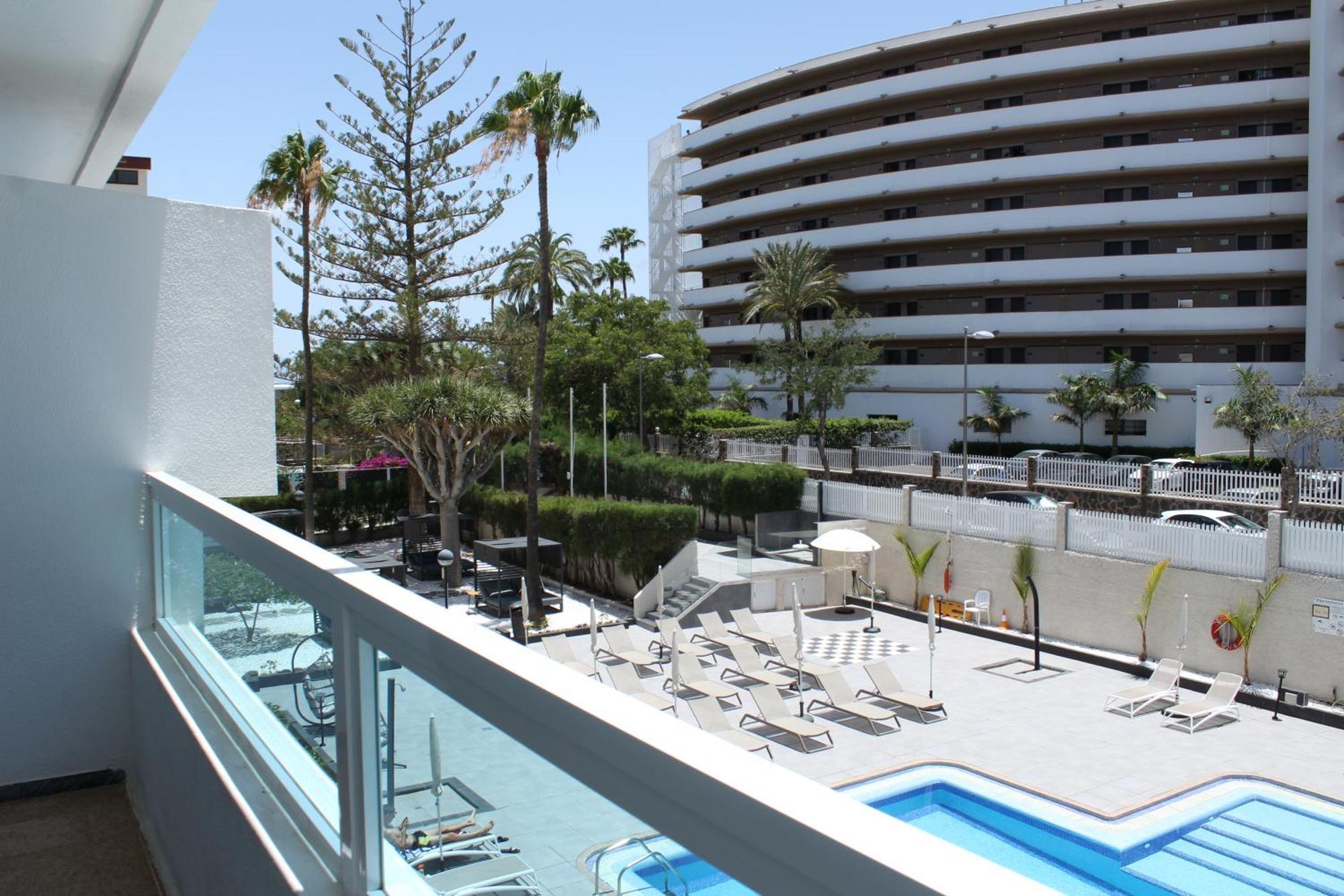 Apart-hotel Fayna 2*