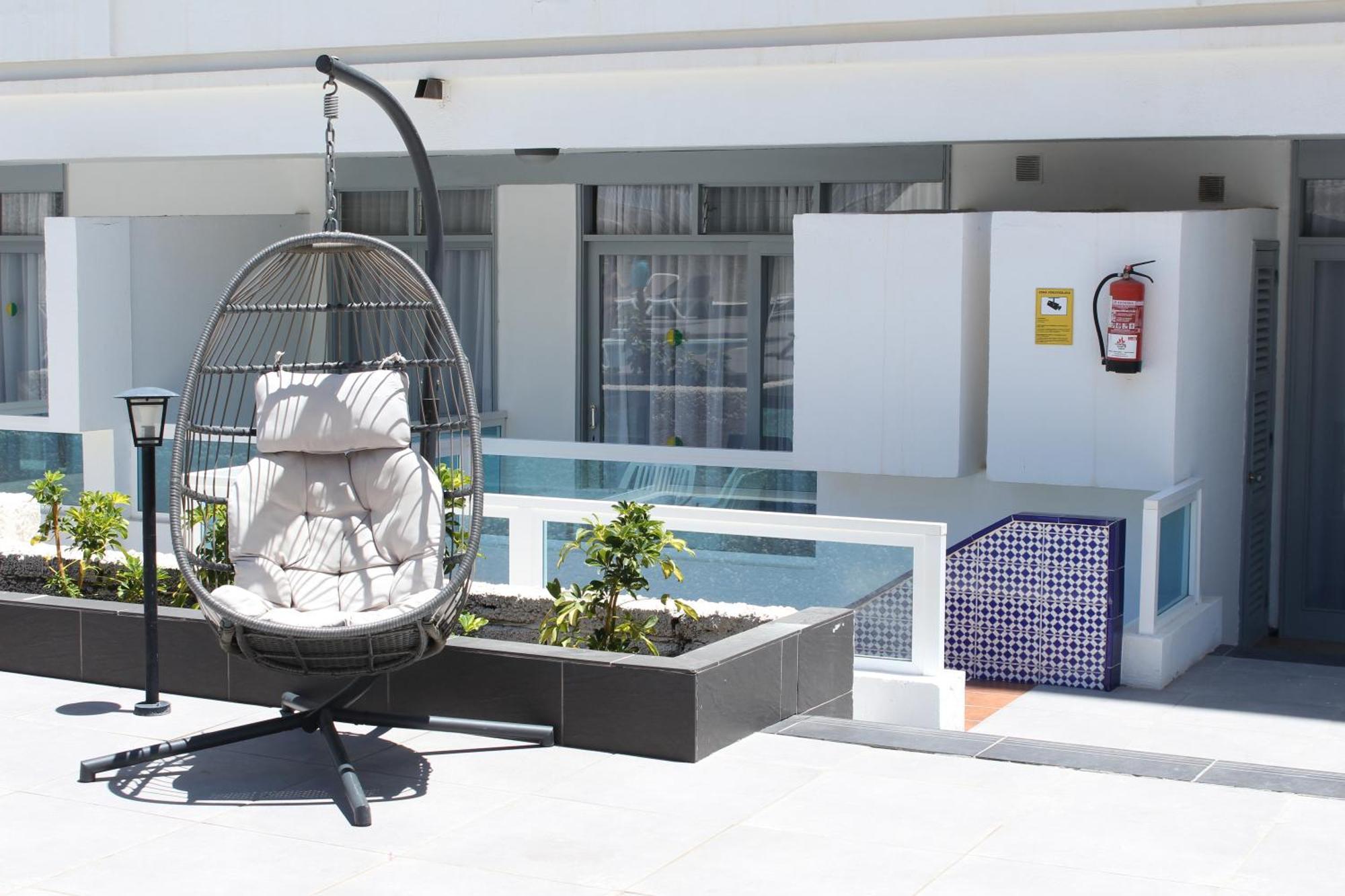 Apart-hotel Fayna